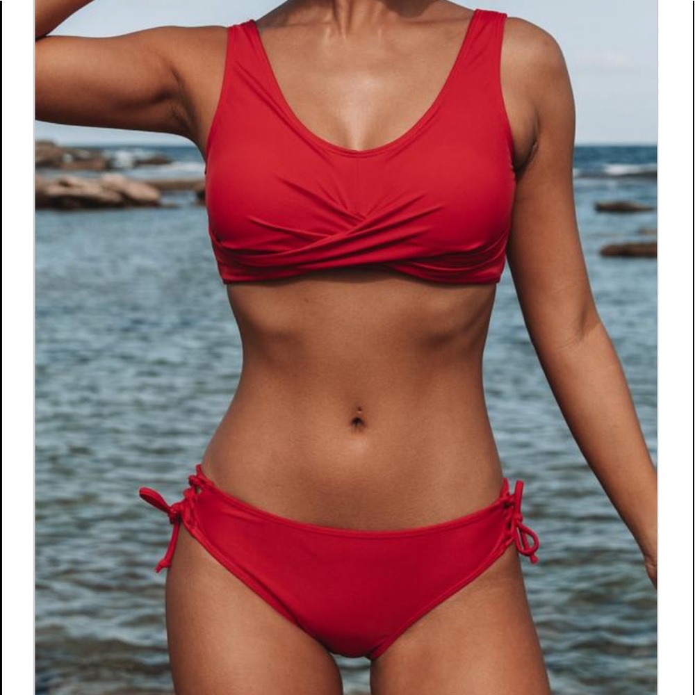 Swim suit